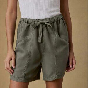 Faherty Women's Linen & Organic Cotton Topanga Drape Shorts in Thyme size XS NWT